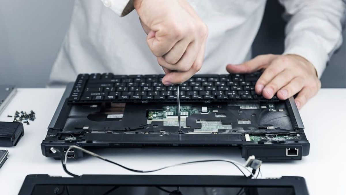 Cách sửa lỗi màn hình laptop bị tối 1 góc hoặc 4 góc
