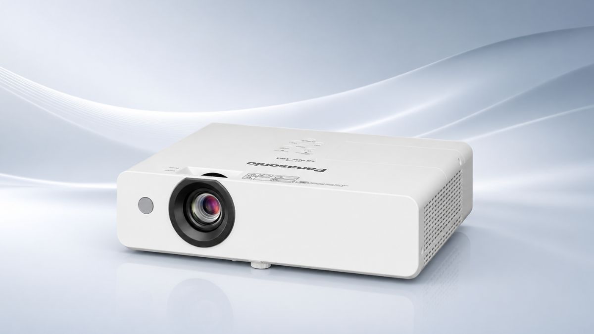 Panasonic PT-LB306