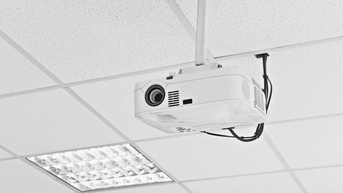 Nhược điểm của máy chiếu
