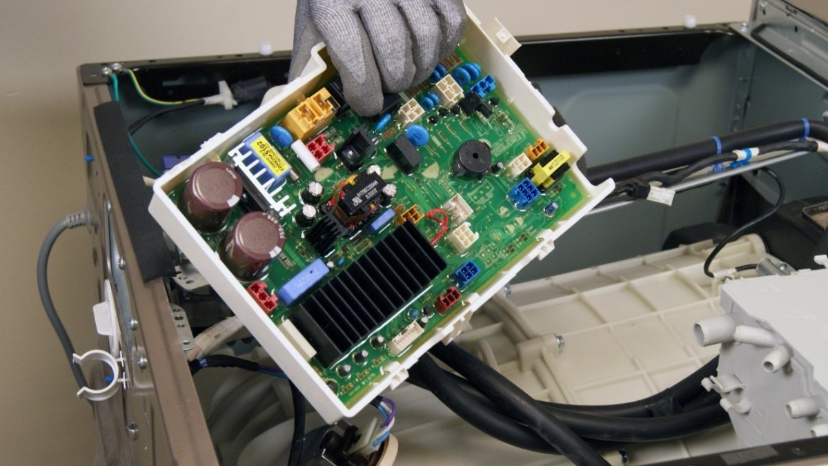 Khi nào cần gọi thợ chuyên nghiệp?