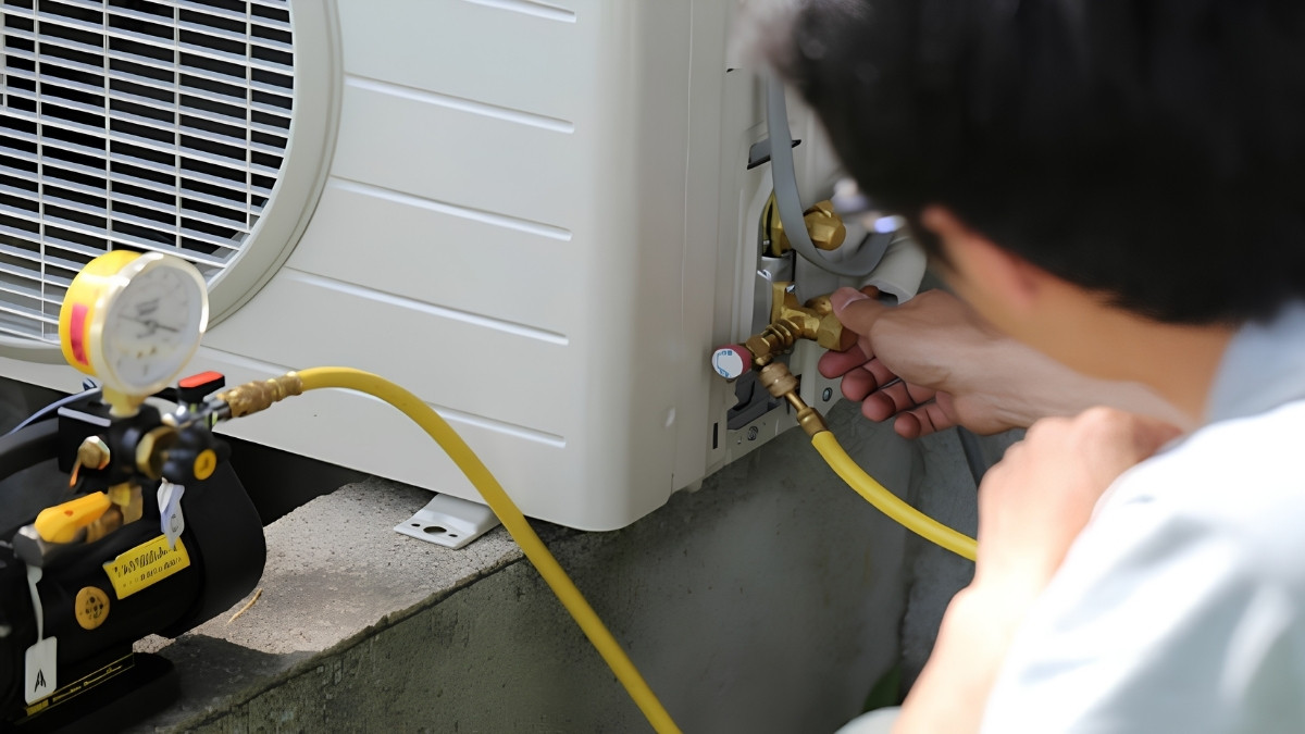 Sửa máy lạnh bị xì gas bao nhiêu tiền? 