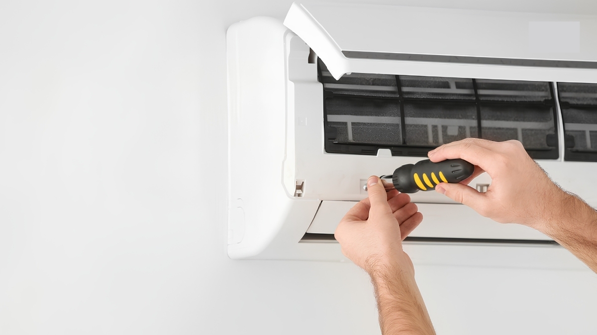 Khi nào nên gọi thợ xoá lỗi CC máy lạnh Daikin?
