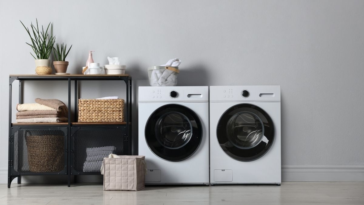 Mở tiệm giặt ủi nên mua máy giặt nào 