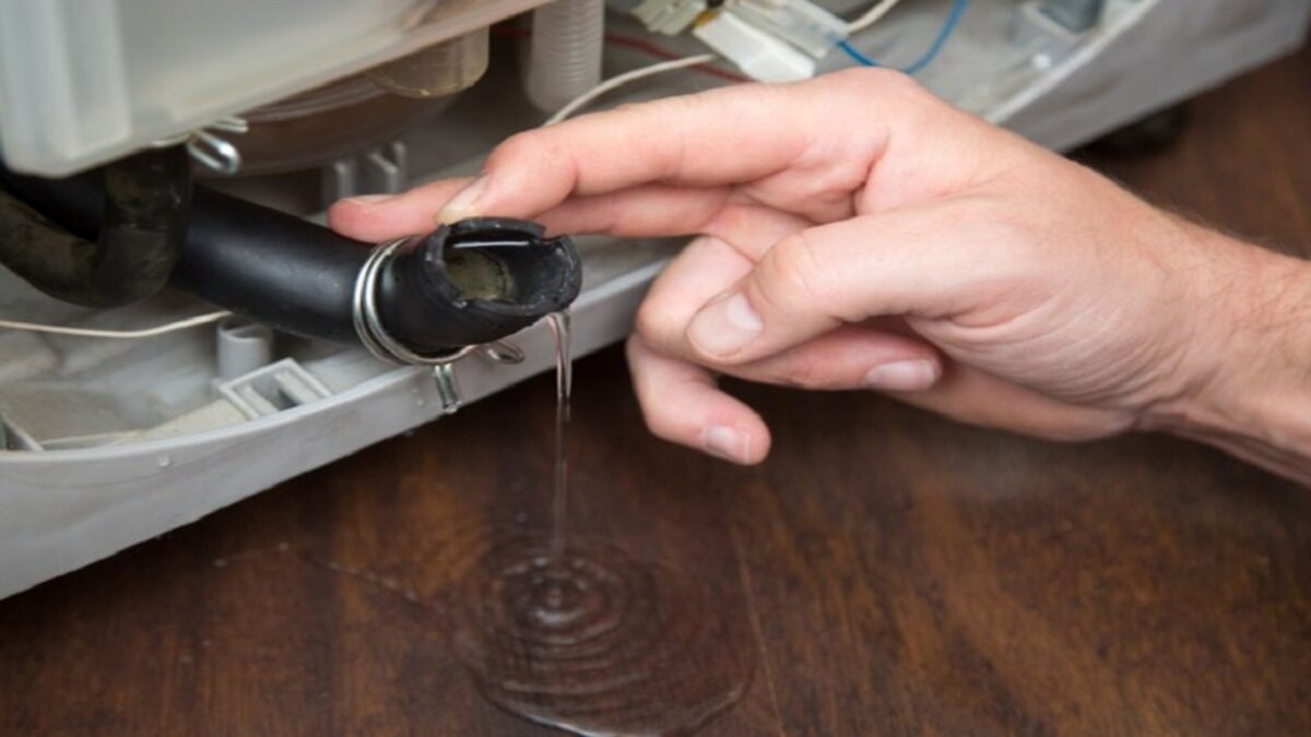 Lắp lại bộ lọc xong vẫn bị rò nước