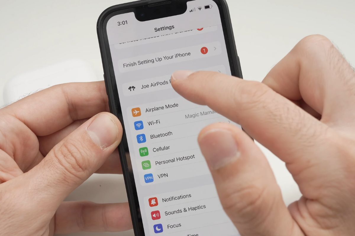 Truy cập vào AirPods đang kết nối
