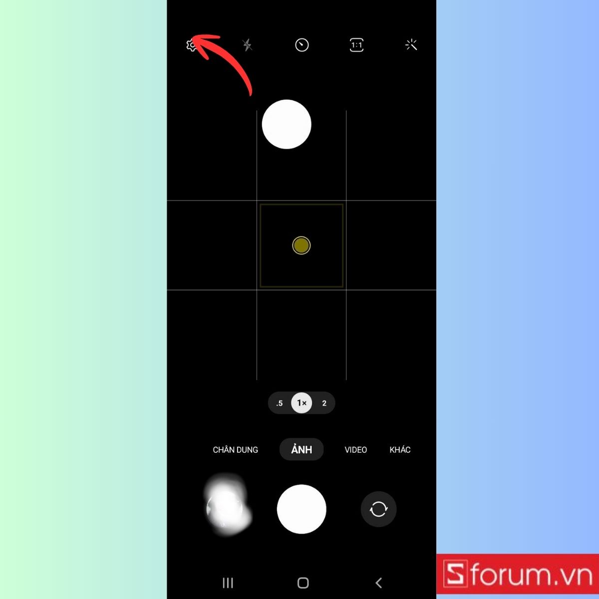 Chọn Cài đặt ở góc trên bên trái màn hình