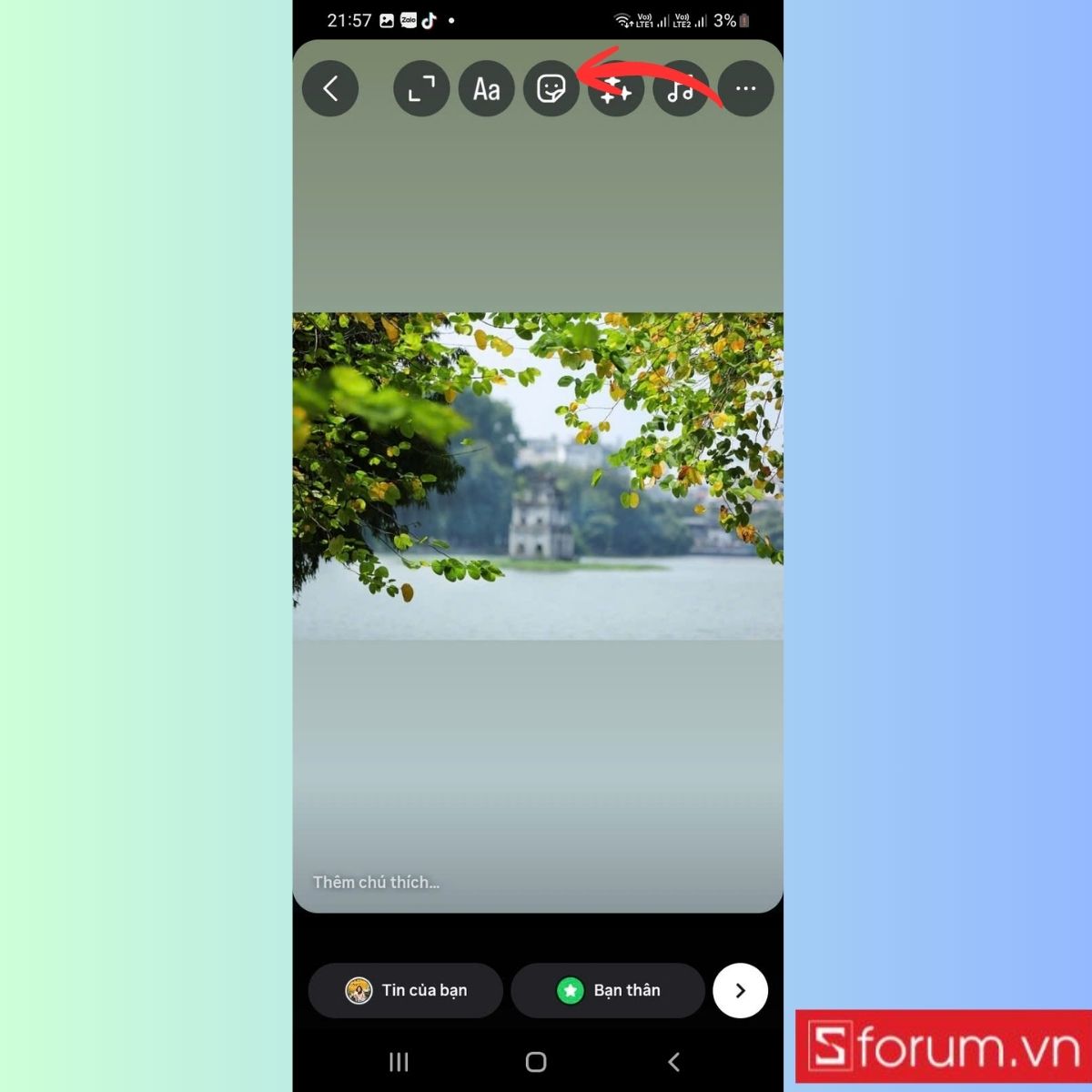 Nhấn vào biểu tượng nhãn dán ở thanh công cụ trên cùng.