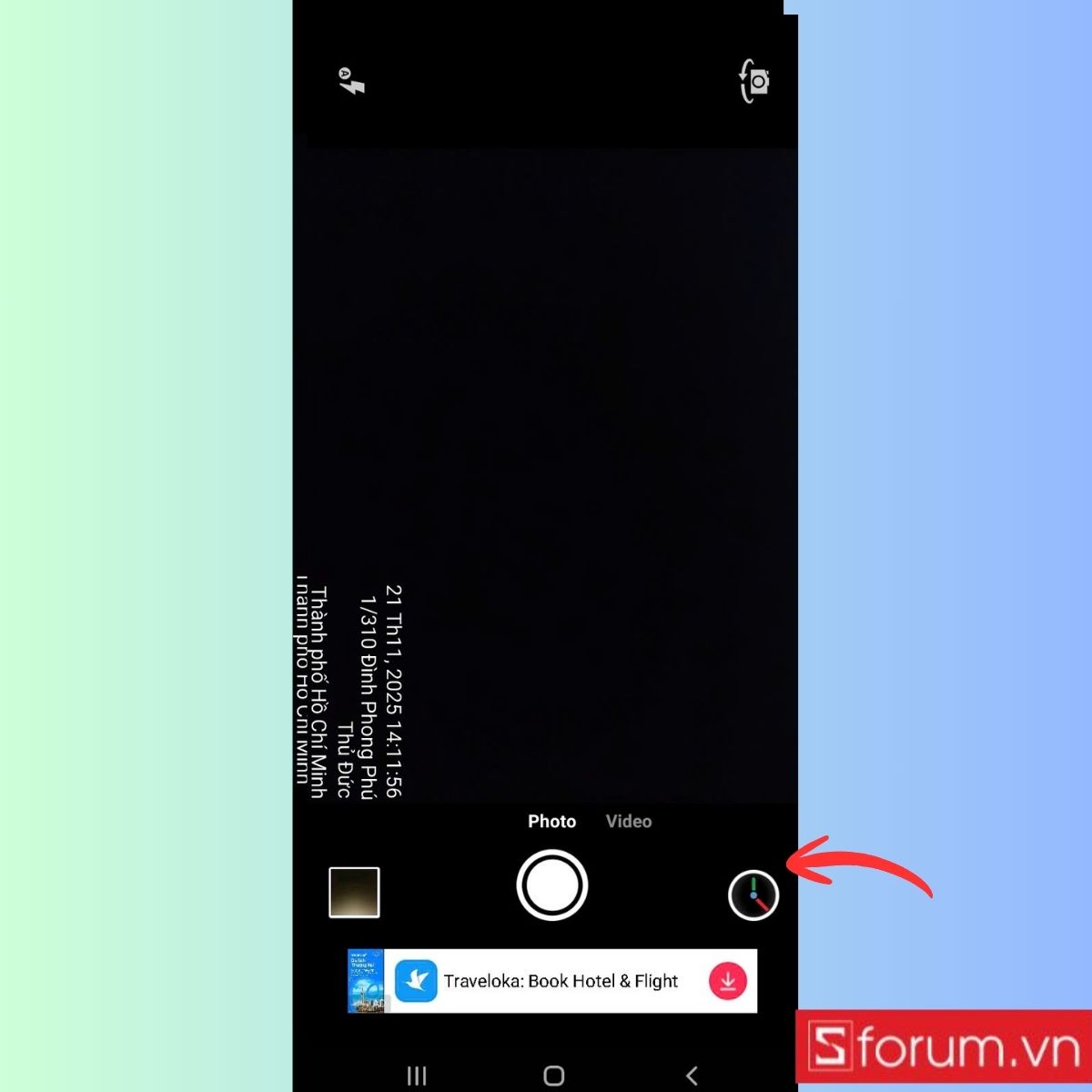 Bấm vào biểu tượng đồng hồ ở góc màn hình
