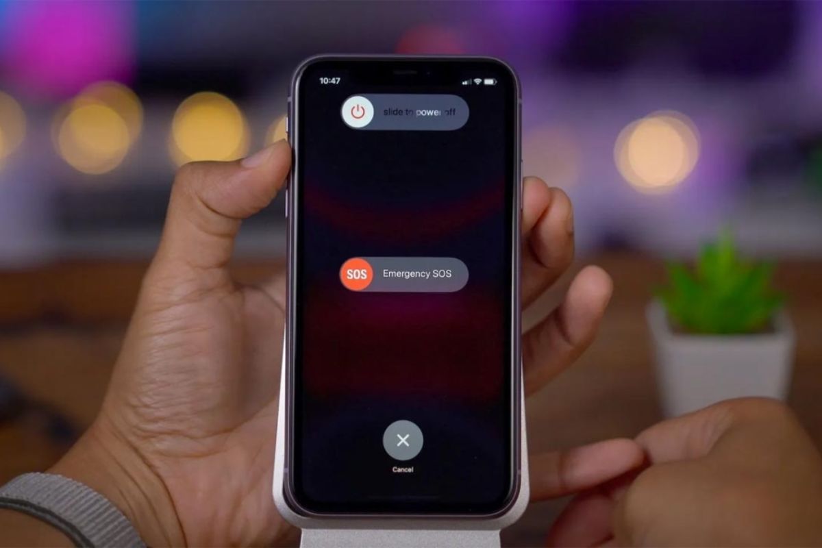 Khởi động lại iPhone 14 khi ứng dụng bị lỗi