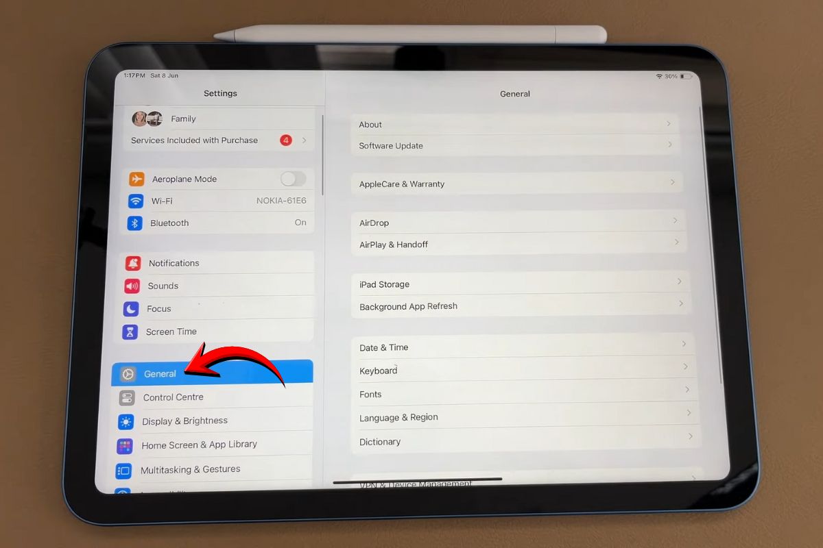 Khôi phục lại cài đặt gốc iPad bước 1