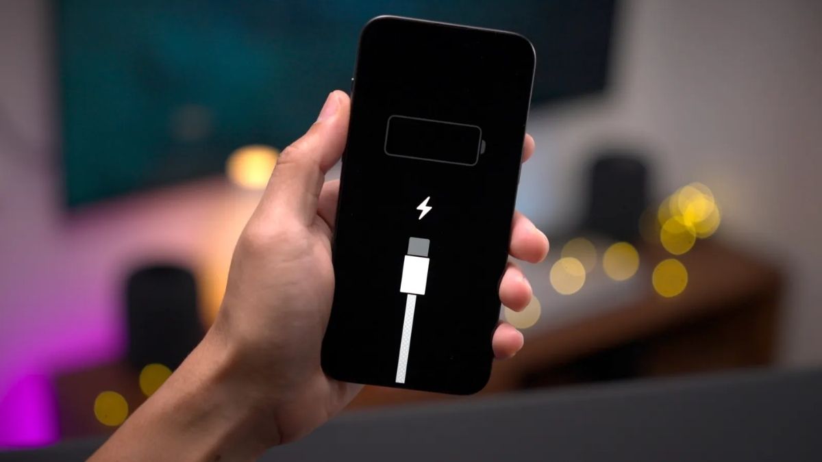 Dung lượng pin iPhone 15 Pro Max là bao nhiêu mAh?