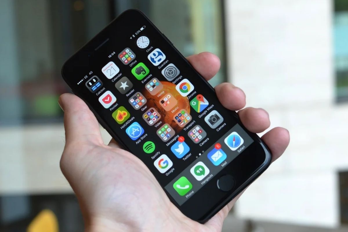 iPhone 7 ra mắt năm nào và chính thức bán tại Việt Nam khi nào