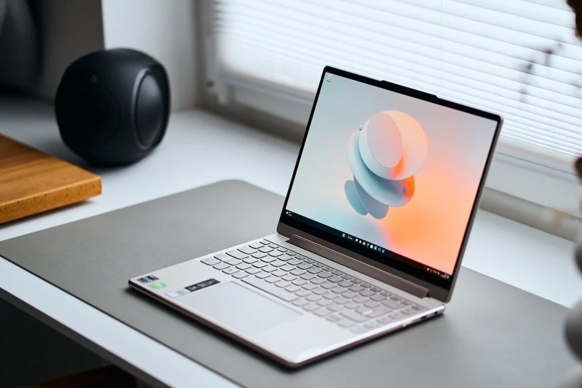 Tìm hiểu thông tin về laptop Ultrabook