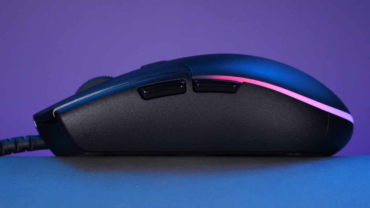 Cạnh ngang thân chuột