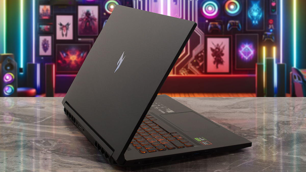 Đánh giá Acer Nitro V 17 AI: To nhưng không nặng, cân bằng hoàn hảo mọi yếu tố Đánh giá Acer Nitro V 17 AI: To nhưng không nặng, cân bằng hoàn hảo mọi yếu tố