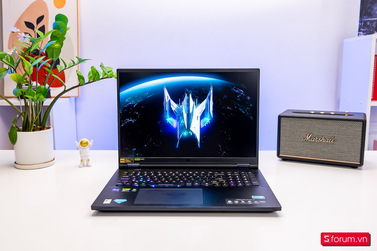 Đánh giá Acer Predator Helios 18 2024