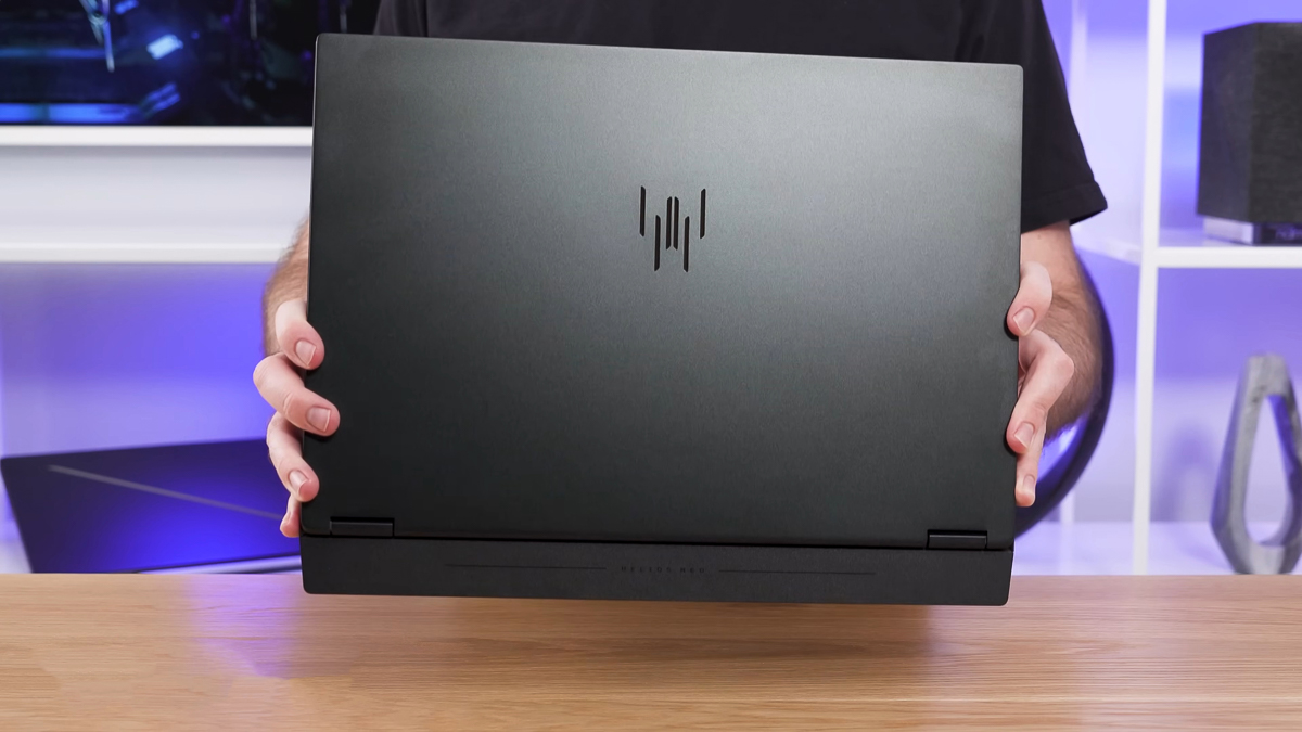 Acer Predator Helios Neo 16S AI đạt được sự cân bằng ấn tượng giữa hiệu suất gaming và thiết kế thanh lịch đến bất ngờ