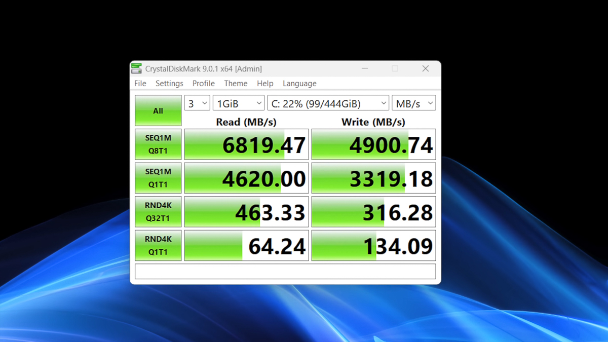 Đo tốc độ đọc ghi của SSD trang bị trên HP EliteBook 8 Flip 13