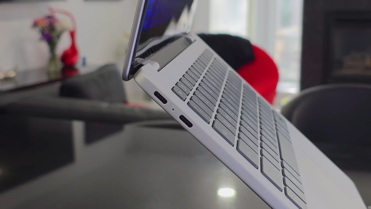 2x cổng USB Type-C 10Gbps