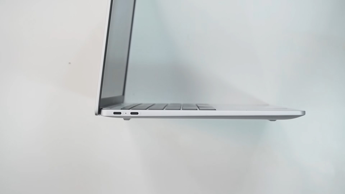 2x cổng USB Type-C 10Gbps