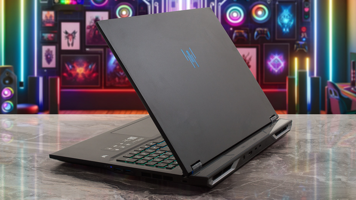 Acer Predator Helios Neo 18 AI có logo mặt A bắt mắt