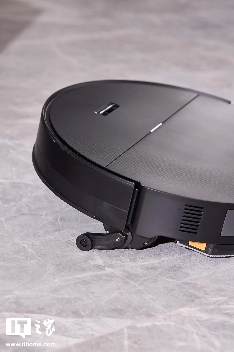 Tay nâng thanh sào trên robot G30S Pro