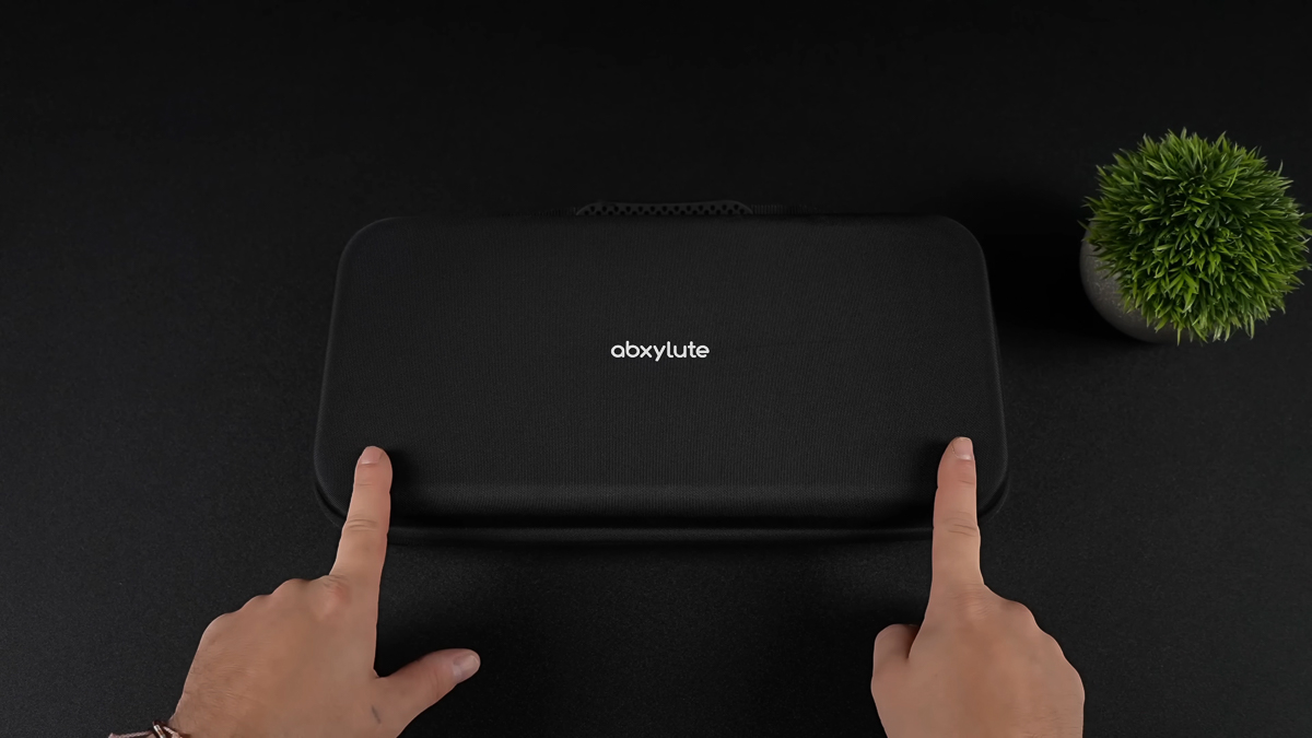 Hộp đựng chống sốc dày dặn