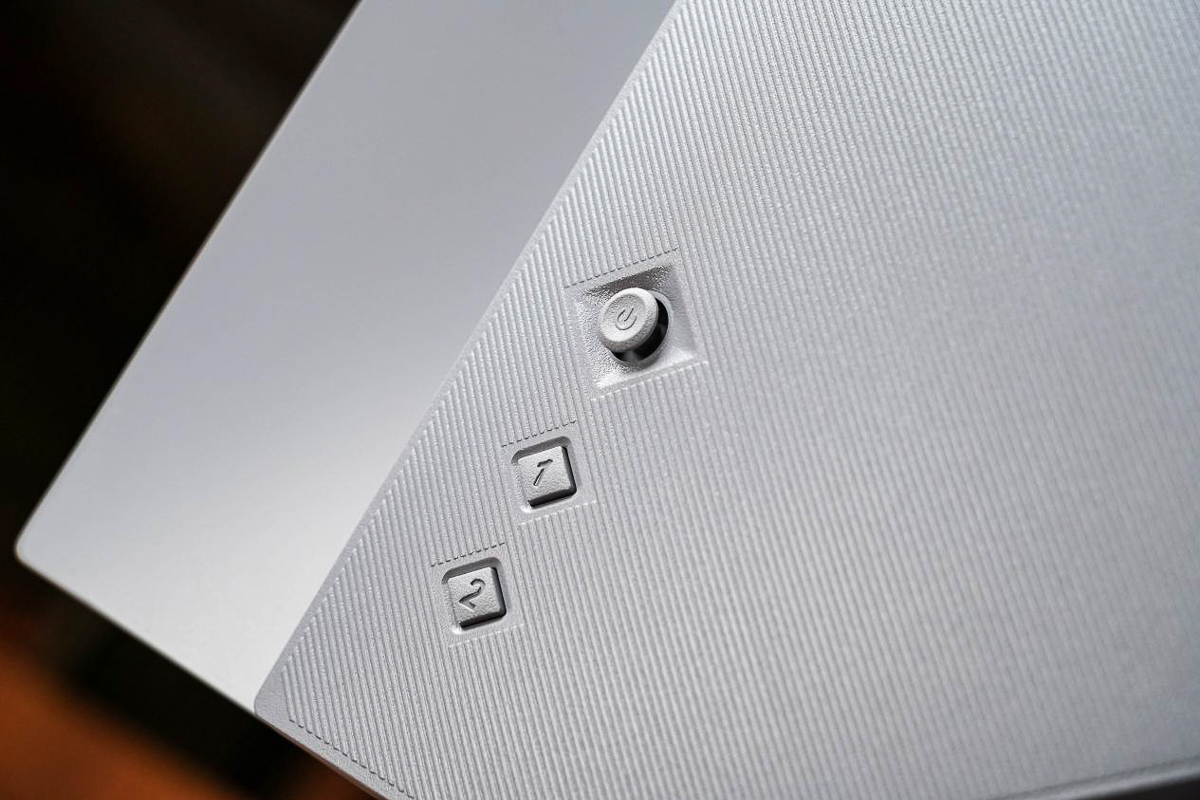 Nút nguồn kiêm nút điều khiển menu OSD của màn hình