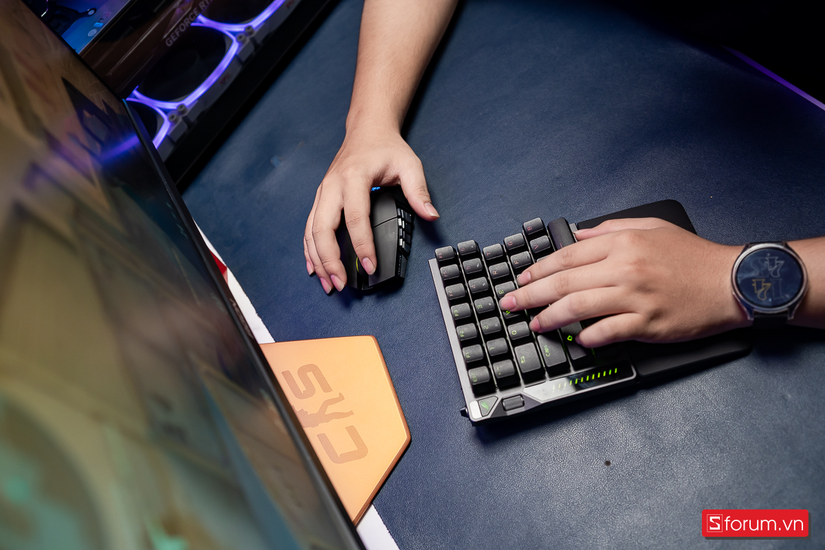 Switch cho cảm giác bấm mượt, nhanh và chính xác trong các pha giao tranh căng thẳng