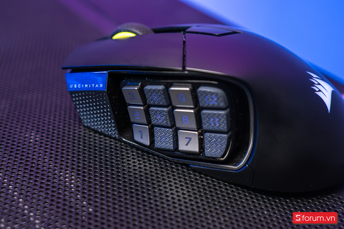 Corsair Scimitar Elite Wireless SE MMO trang bị 3 chế độ kết nối