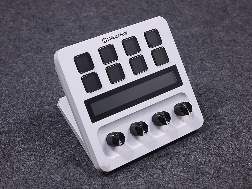 Trọng lượng của Elgato Stream Deck Plus là khoảng 500g