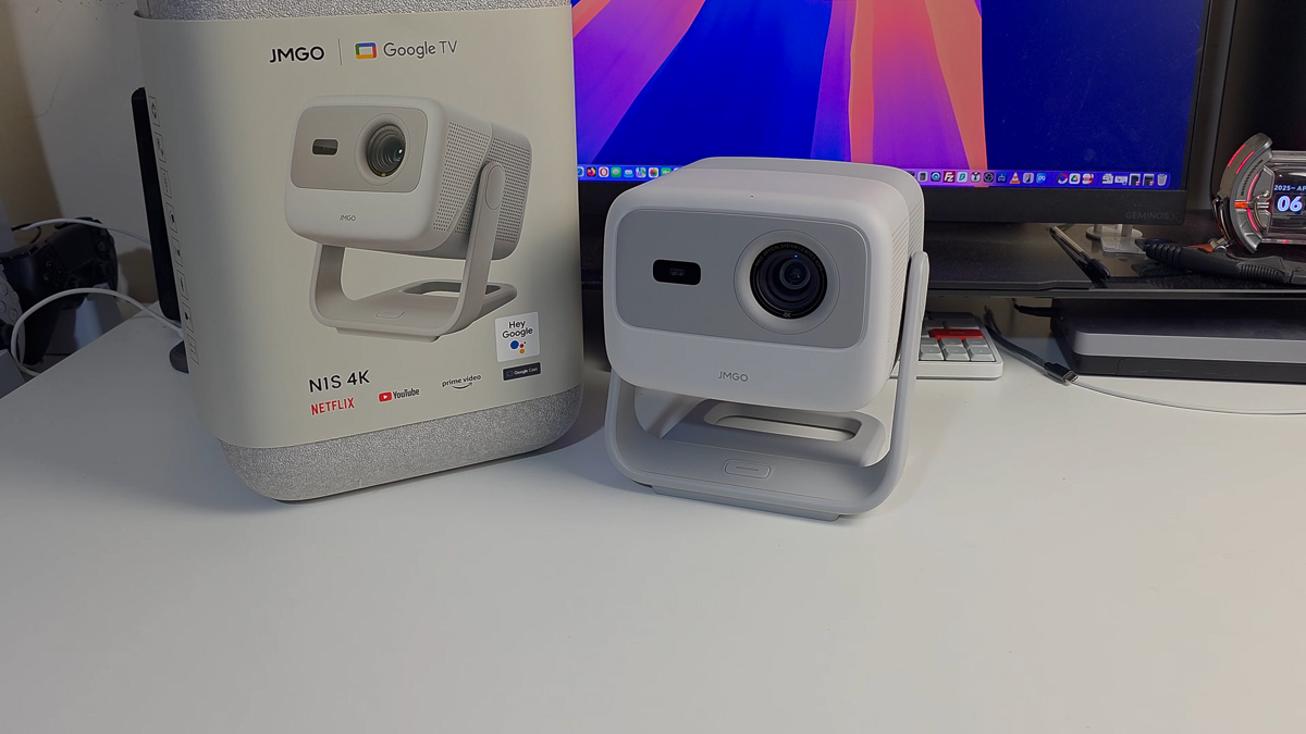 Trên tay JMGO N1S 4K