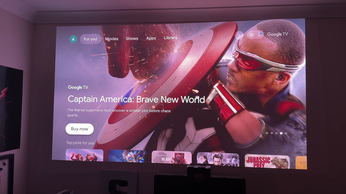 JMGO N1S 4K trình chiếu ở độ phân giải 4K và kích thước lên đến 200 inch