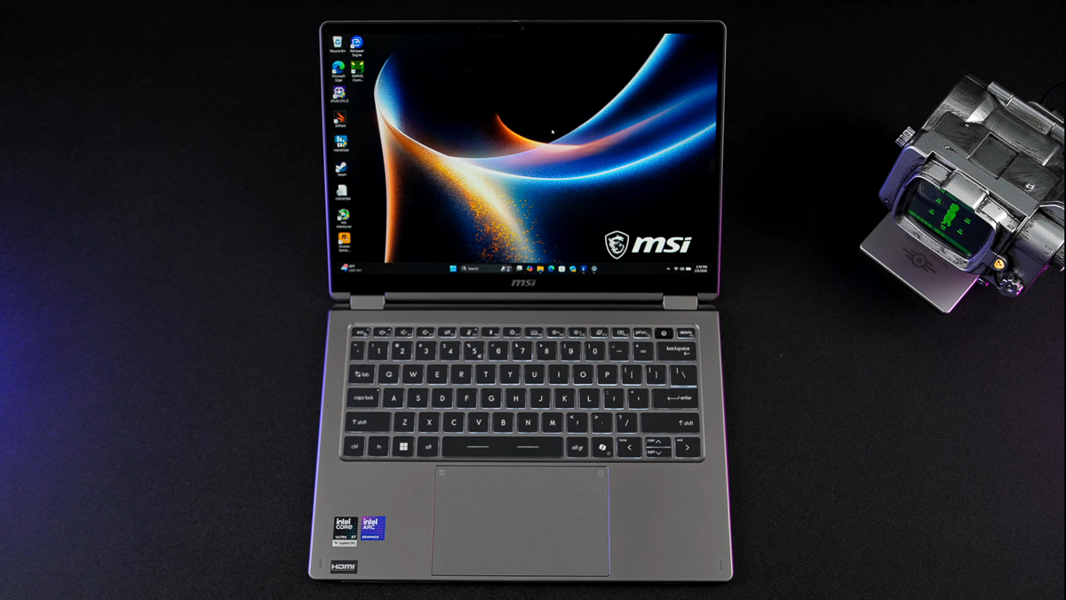 Trên tay MSI Prestige 14 Flip AI+