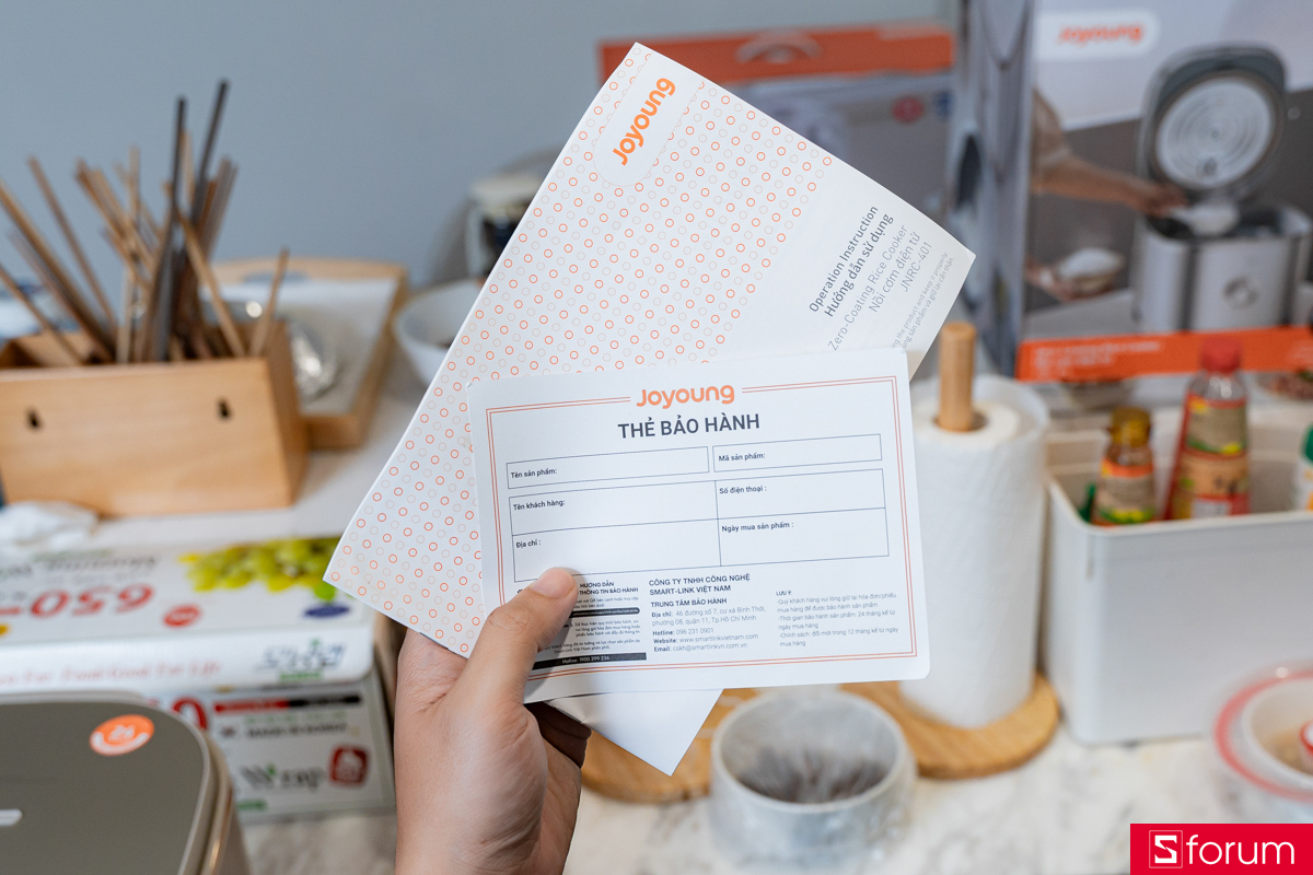 Sách HDSD và thẻ bảo hành