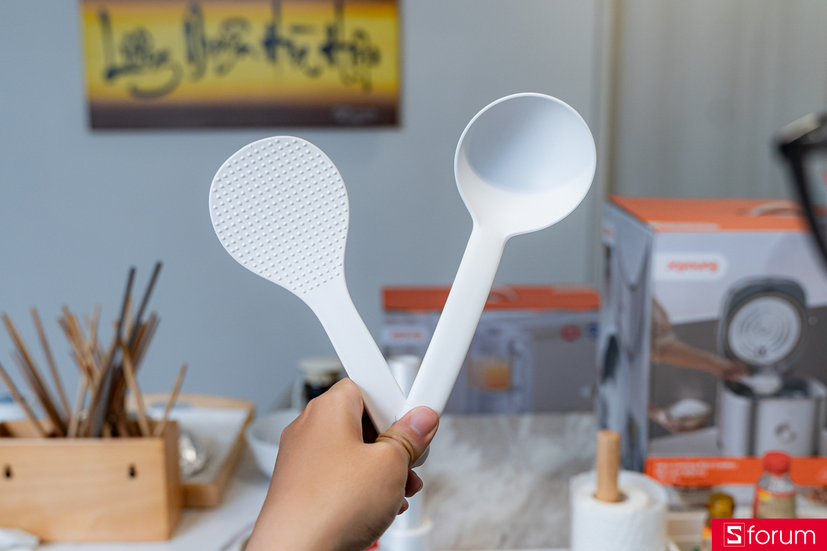 Muỗng xới cơm, vá múc canh
