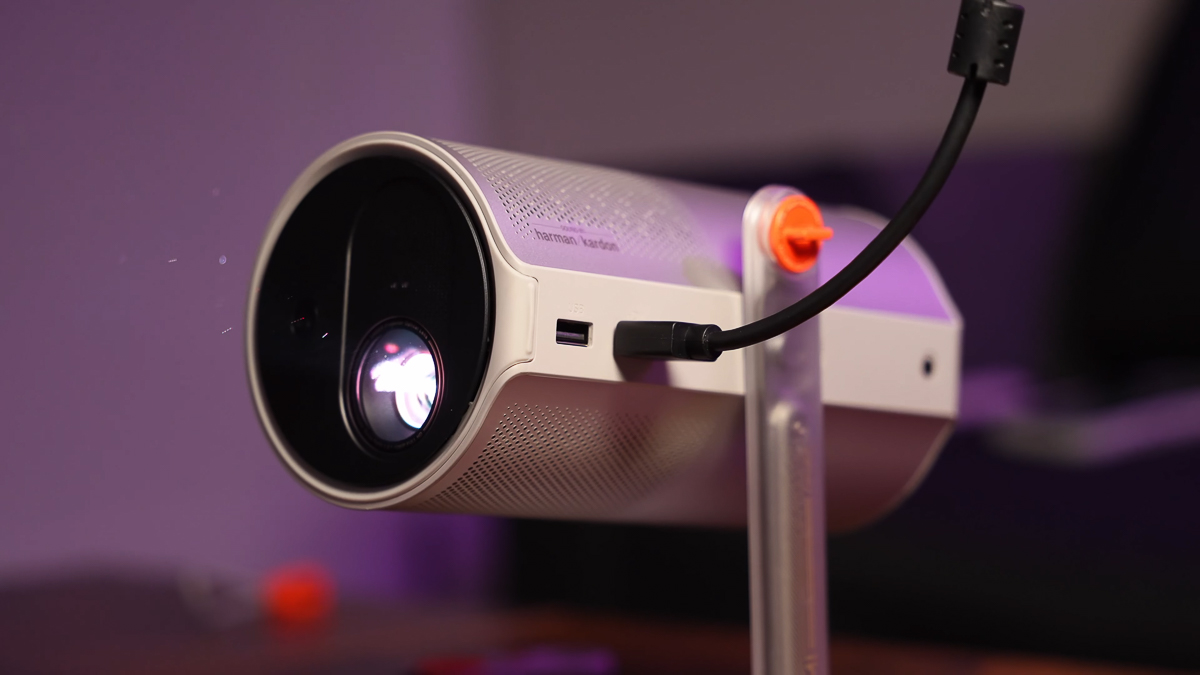 XGIMI Mogo 4 Laser chỉ sử dụng duy nhất cổng HDMI để xuất hình và âm thanh