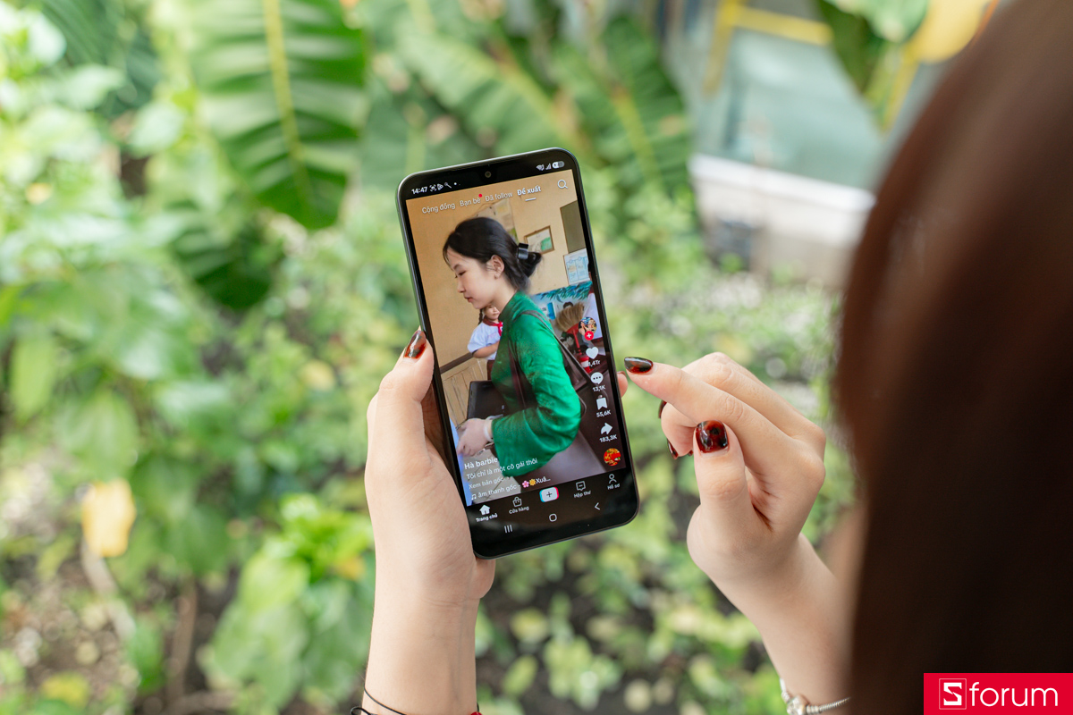 Trải nghiệm Samsung Galaxy A18 5