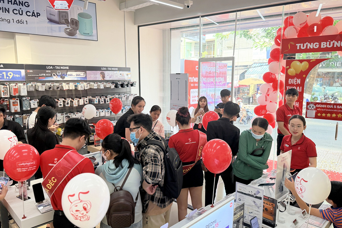 CellphoneS khai trương cửa hàng mới tại Đồng Tháp