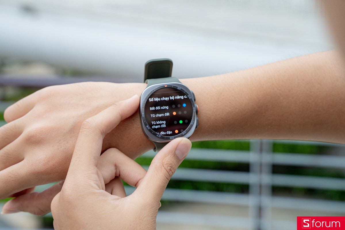 1 ngày chinh phục Galaxy Watch Ultra2 10