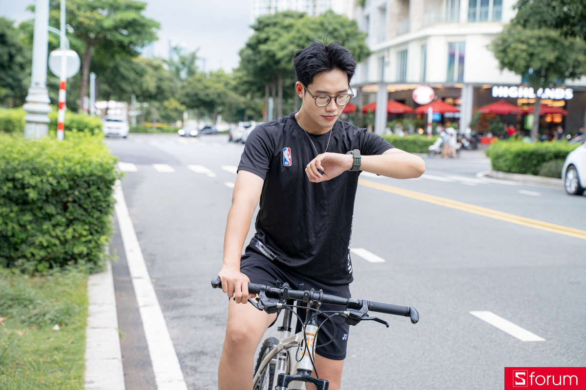 1 ngày chinh phục Galaxy Watch Ultra2 12