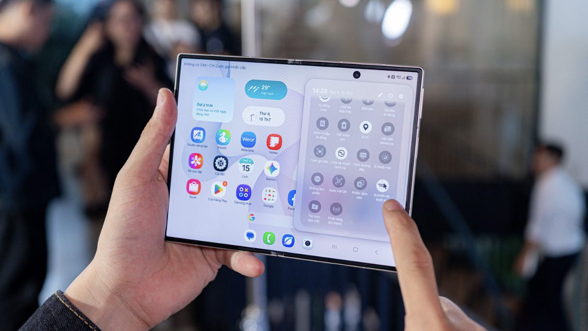 Samsung Galaxy Z Fold 8 Ultra có chống nước không?