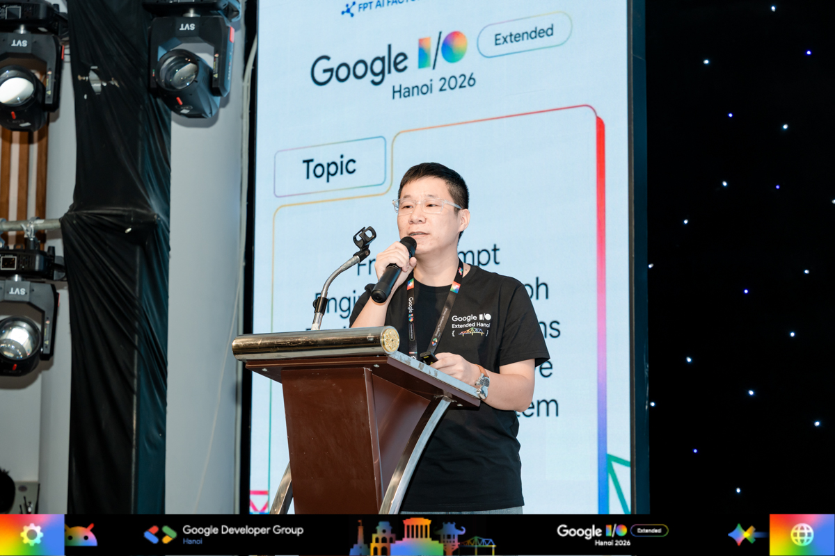 Tech Talk: From Prompt Engineering to Graph Engineering: 18 Months That Rewired How We Build AI Agents System dẫn dắt bởi anh Phạm Văn Toàn - Line Manager of AI Research tại Sun*