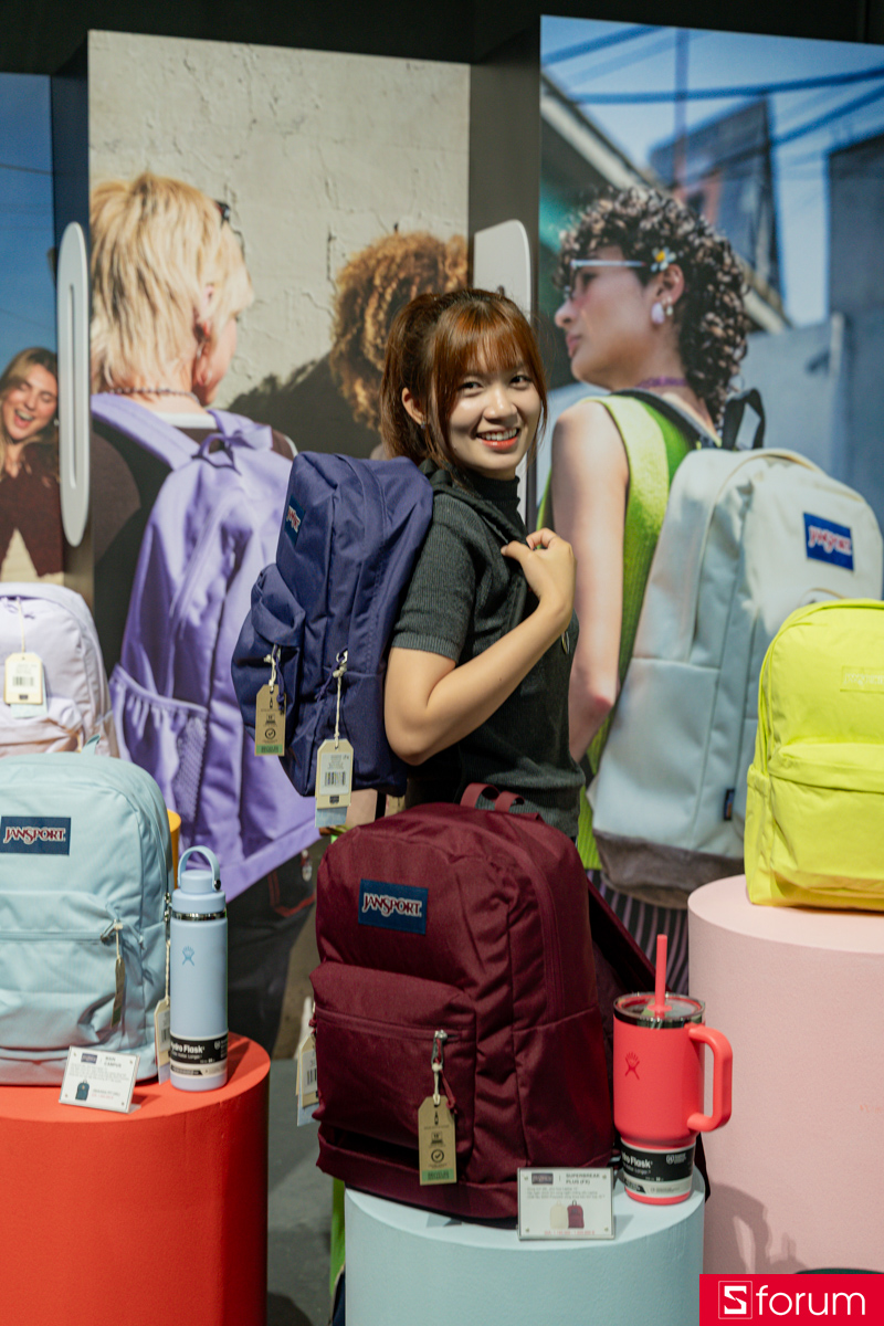 Ra mắt thương hiệu balo túi xách Jansport và Thule tại Việt Nam 5