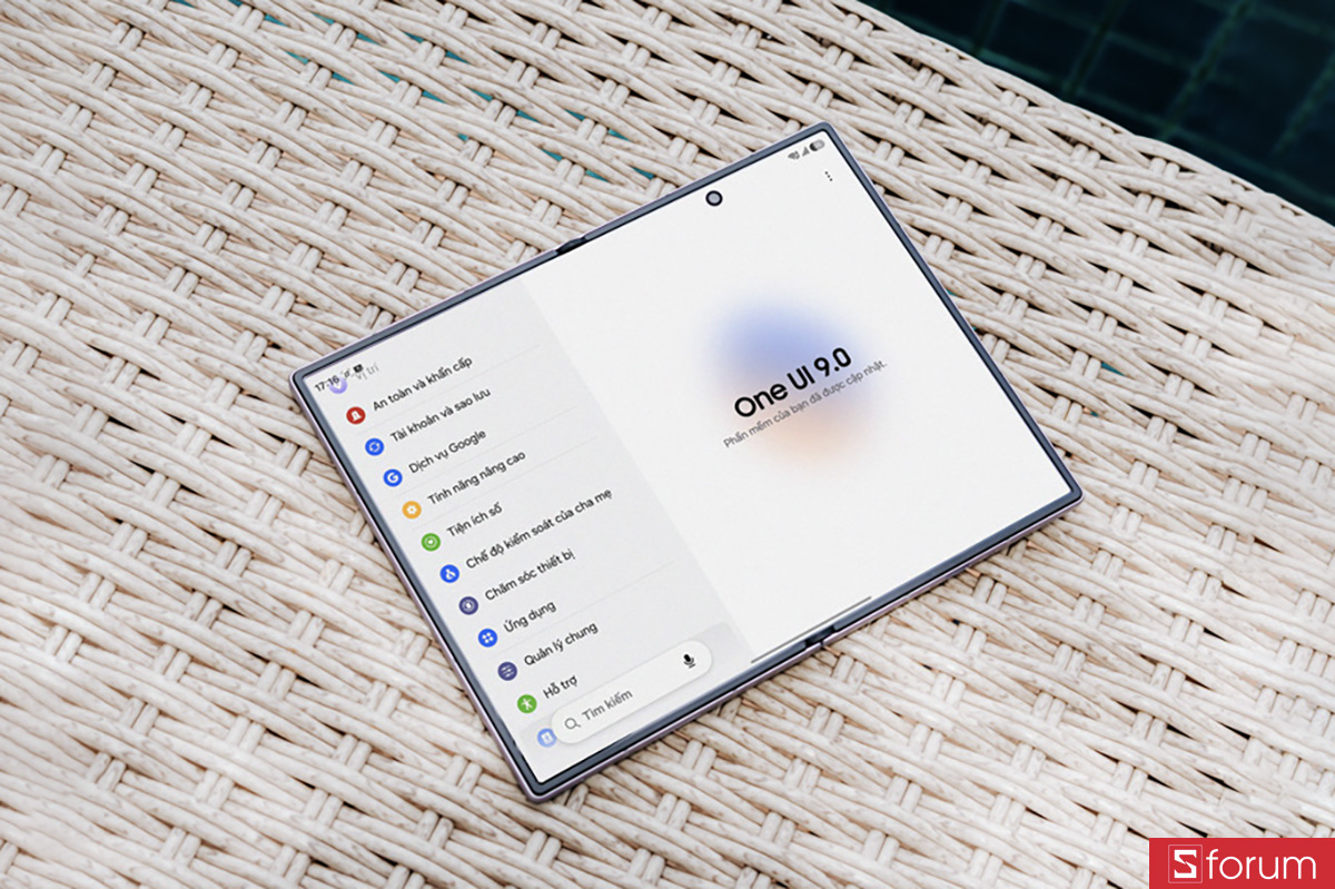 Những điểm thú vị trên Galaxy Z Fold8 1