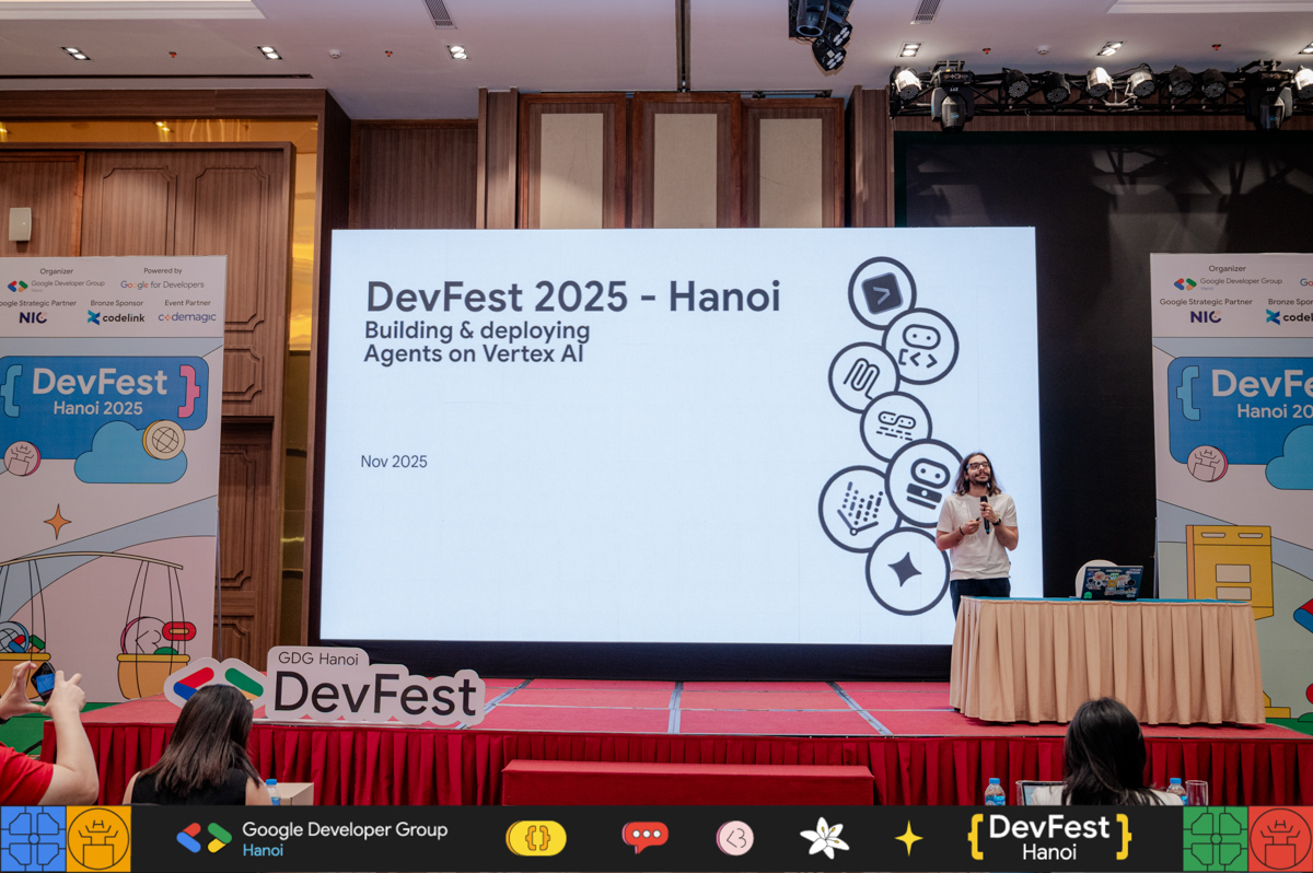 Chuyên đề Tech Talk Building and deploying agents on Vertex AI của diễn giả Ivan Nardini - Kỹ sư Phát triển cộng đồng tại Google, lĩnh vực AI/ML