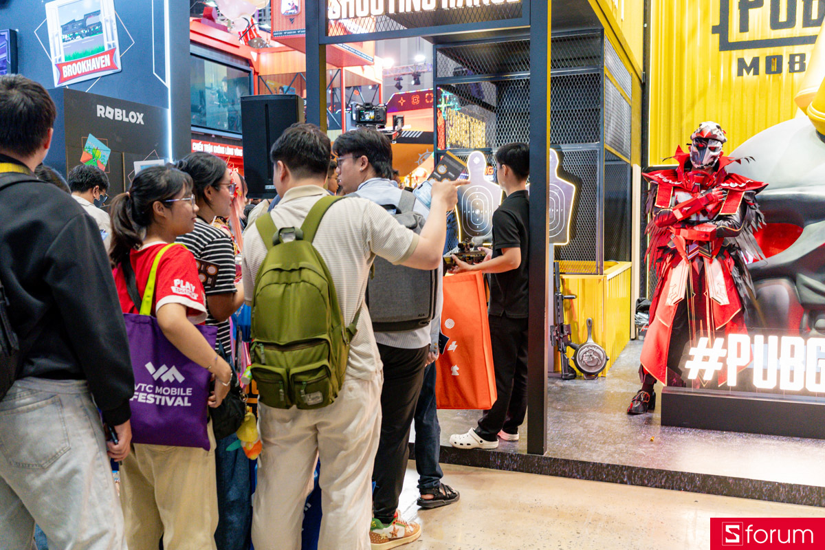 Khu vực Shooting Range cũng không hề kém cạnh về độ tắc đường