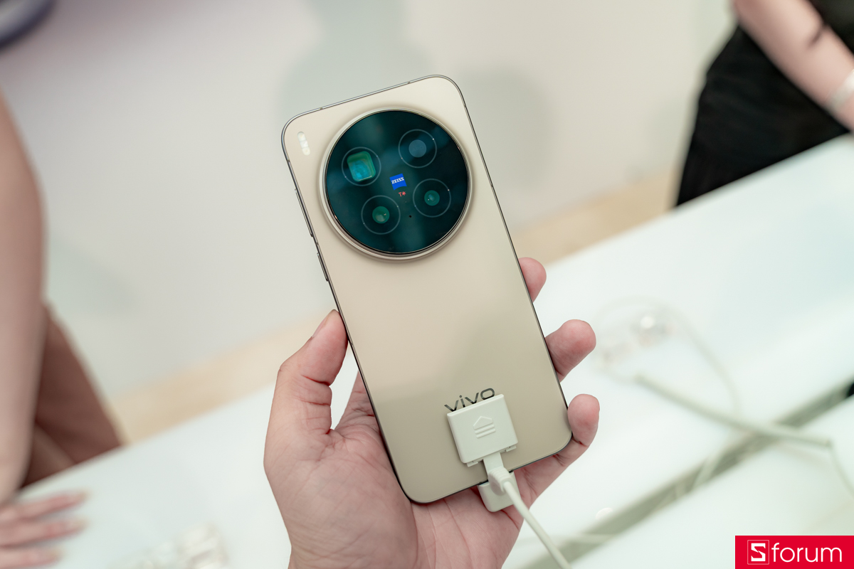 vivo X300 Series ra mắt Việt Nam