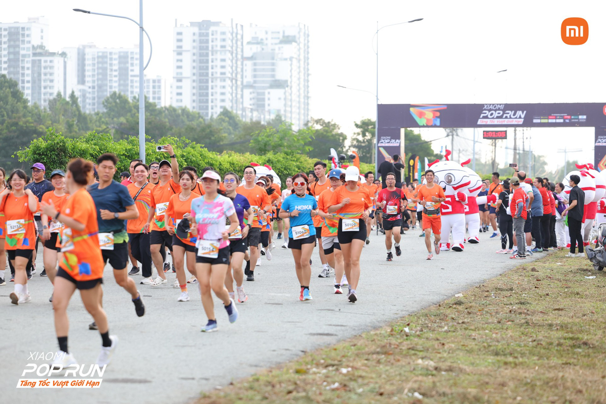 Không khí xuất phát với hơn 1000 runner của Xiaomi POP Run năm nay