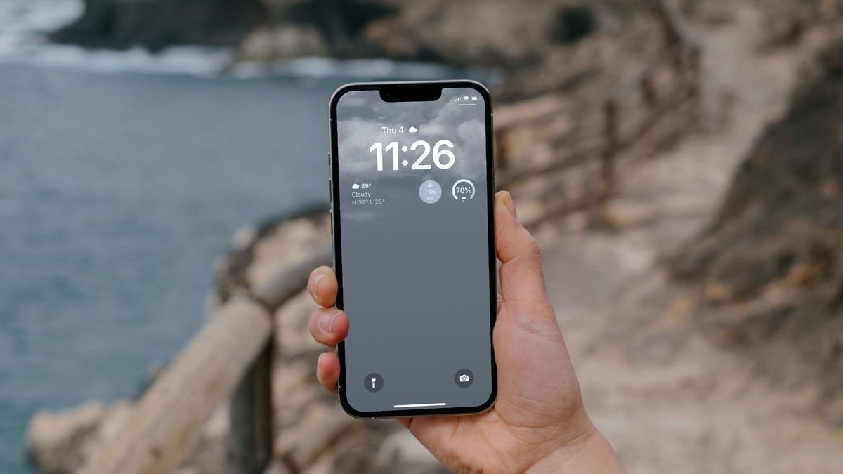 Hướng dẫn cách cài đặt, hiển thị thời tiết trên màn hình iPhone cực chi tiết